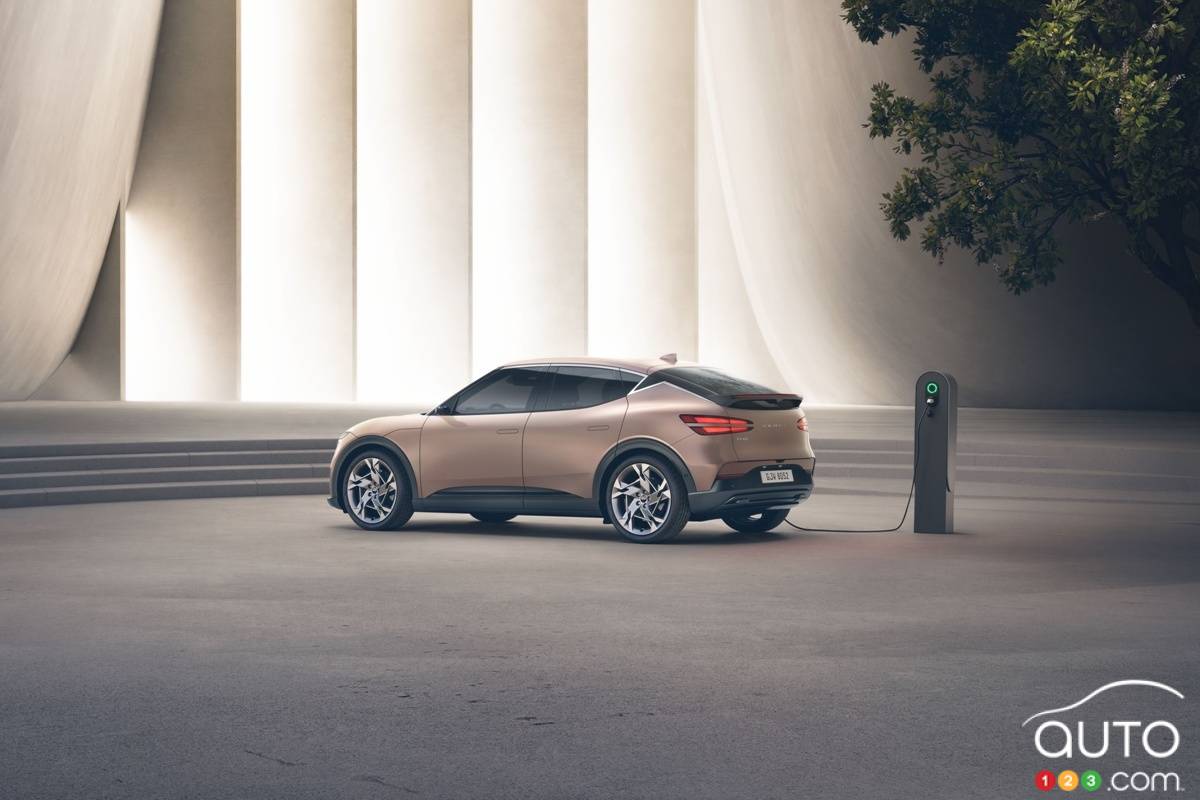 Genesis GV60 2023, en chargement